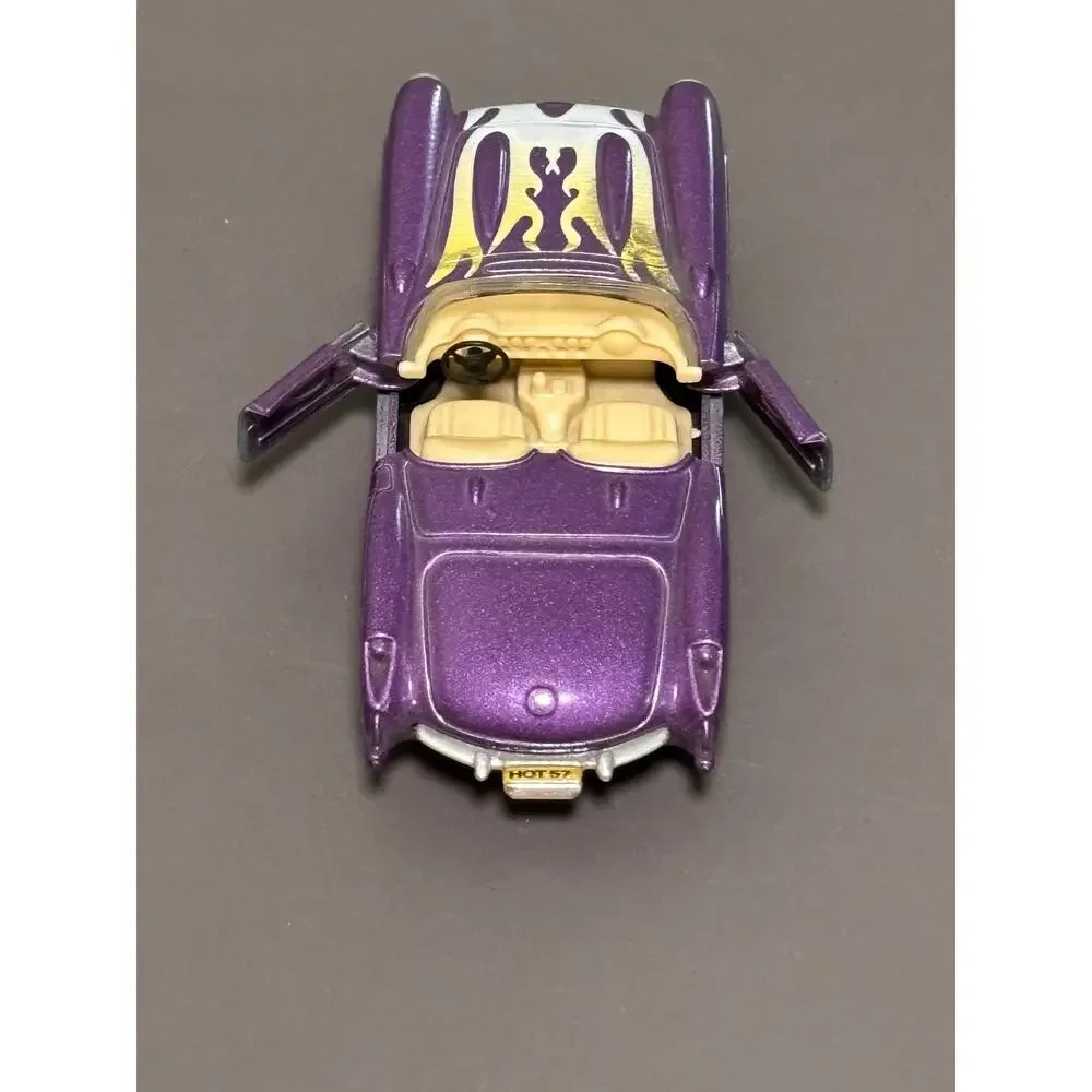 1957 Purple Yellow Convertible Corvette Die Cast MC Toys 1:39 Hot 57
